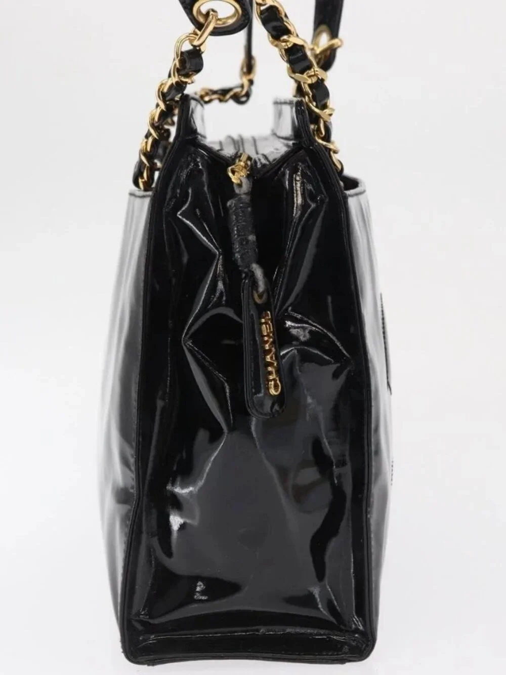 CHANEL brand	chanel color	black